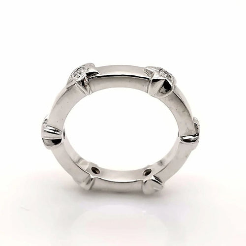 Bague 52 Bague en or blanc 18 carats sertie de diamants 58 Facettes