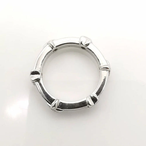 Bague 52 Bague en or blanc 18 carats sertie de diamants 58 Facettes