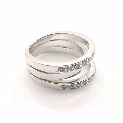 Bague 58 Bague en or blanc 18 carats et diamants 58 Facettes