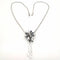 Collier Collier en or blanc 18 carats avec saphirs et diamants 58 Facettes