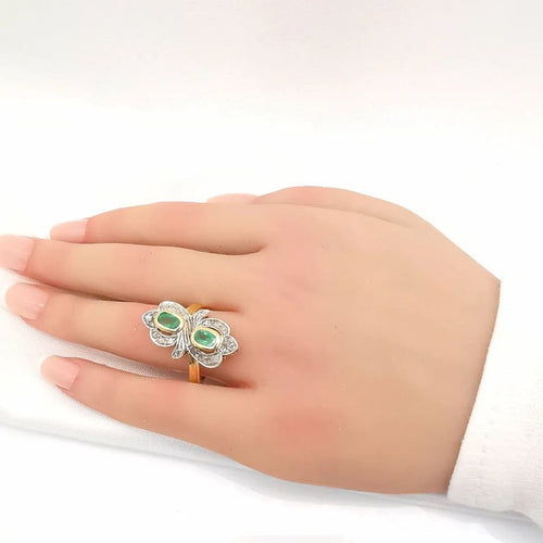 Bague 58 Bague marquise - Bague en or jaune 18 carats, émeraudes et diamants 58 Facettes