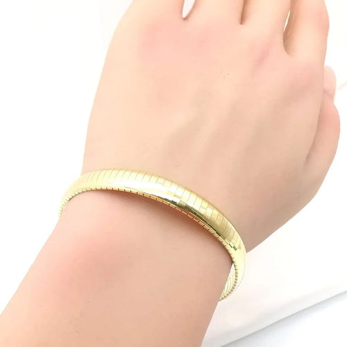 Bracelet Bracelet maille oméga en or jaune 18 carats 58 Facettes