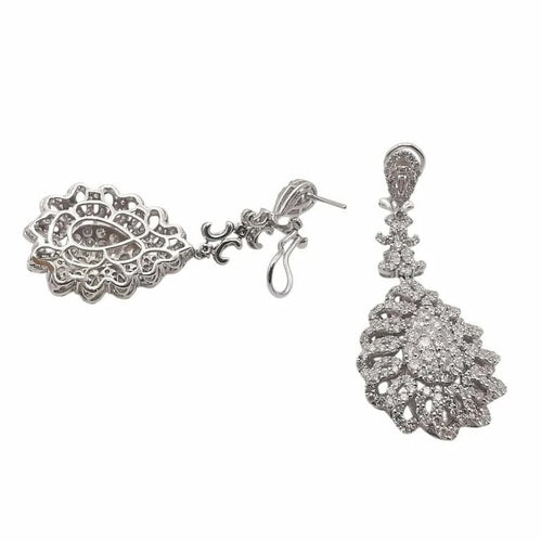 Boucles d'oreilles Boucles d'oreilles en or blanc 18 carats et diamants 58 Facettes