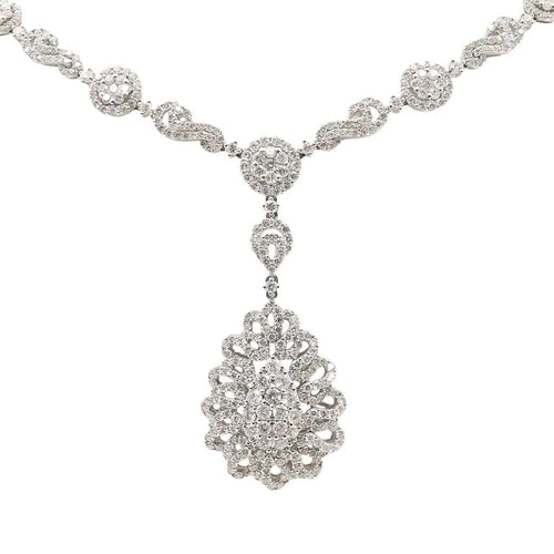 Collier Collier en or blanc 18 carats et diamants taille brillant 58 Facettes