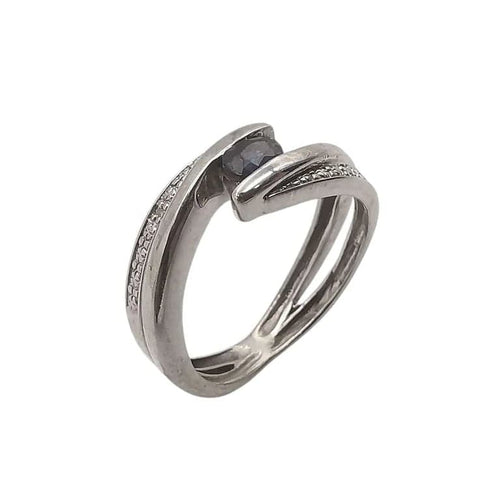 Bague 45 Bague en or blanc 18 carats avec saphir et diamants 58 Facettes