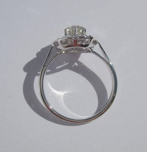 Bague 53 Bague Art déco en or blanc, platine et diamants 58 Facettes