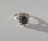 Bague 55 Bague Pompadour saphir vert et diamants en or blanc 18 carats 58 Facettes