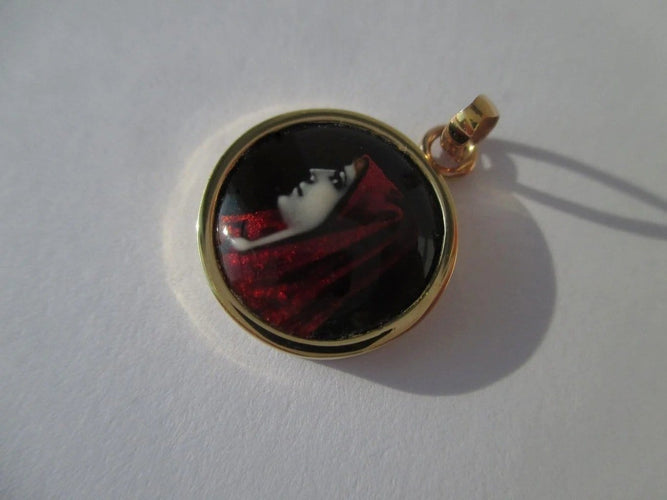 Pendentif Fabiola - Pendentif en or jaune et émail de Limoges 58 Facettes