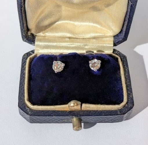 Boucles d'oreilles Boucles d'oreilles diamants 0,50 ct en or blanc 58 Facettes