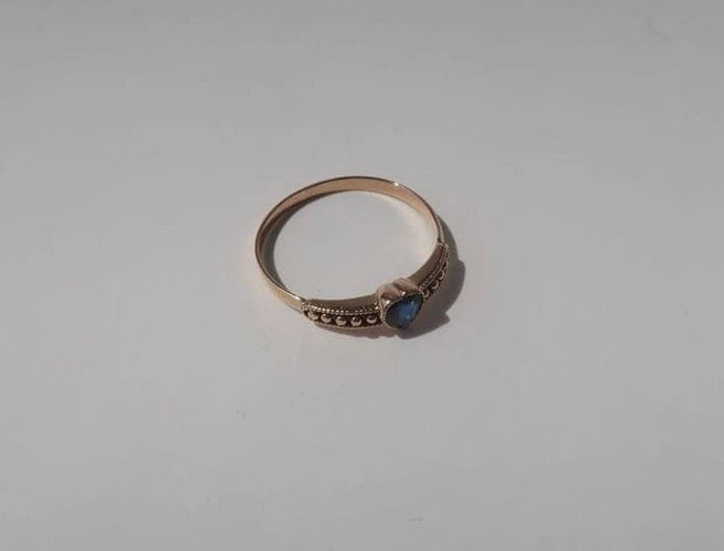 Bague 50 Bague cœur saphir solitaire en or rose 18 carats 58 Facettes