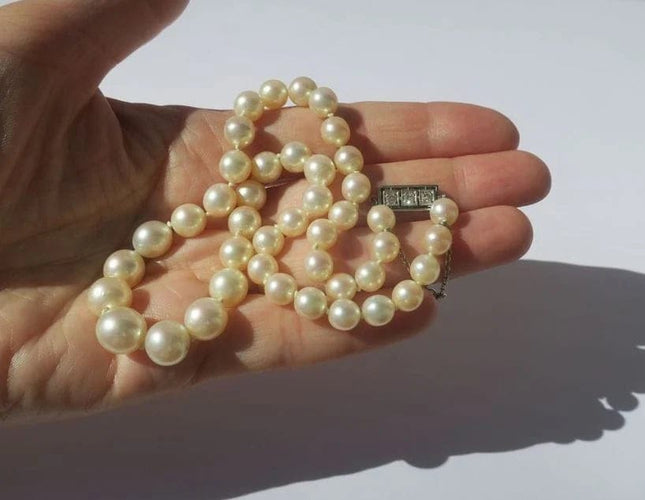 Collier Collier ras du cou Akoya - Perles de culture et fermoir en or blanc 18 carats diamants 58 Facettes