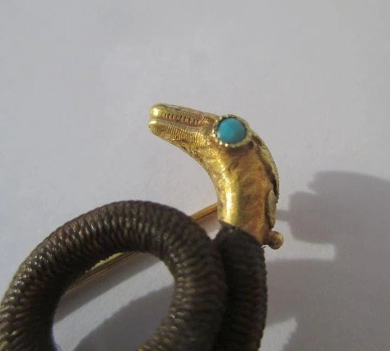 Broche Broche serpent XIXe en cheveux, or rose et turquoise 58 Facettes