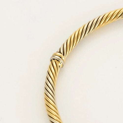Bracelet Bracelet jonc torsadé en or jaune et or blanc 18K 58 Facettes