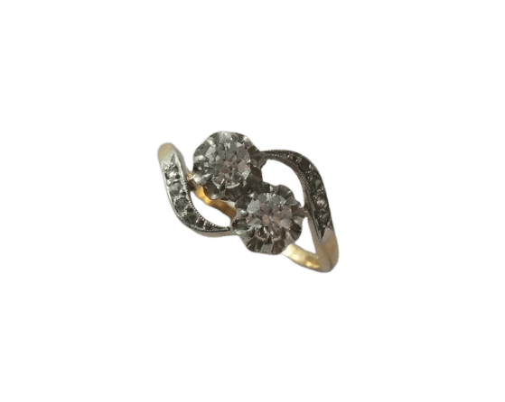 Bague 51.5 Bague Toi et Moi ancienne en or jaune, platine et diamants 58 Facettes