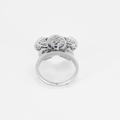 Bague 55.5 Orchidée - Bague en or blanc 18 k, diamants et saphirs 58 Facettes