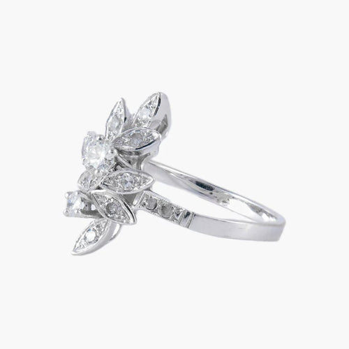Bague 54.5 Bague feuilles en or blanc 18K et diamants 58 Facettes P6L14D