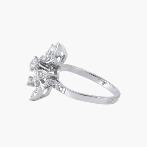 Bague 54.5 Bague feuilles en or blanc 18K et diamants 58 Facettes P6L14D
