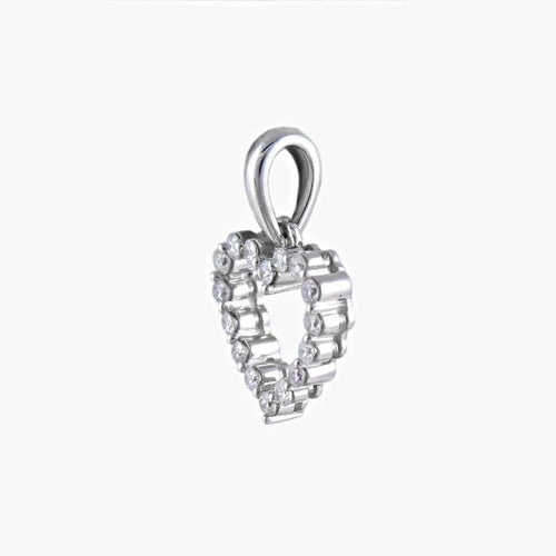 Pendentif Pendentif cœur en or blanc 18K et diamants 58 Facettes P1L17