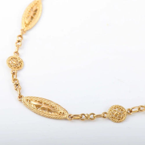 Collier Collier à motifs filigranés en or jaune 18 carats 58 Facettes