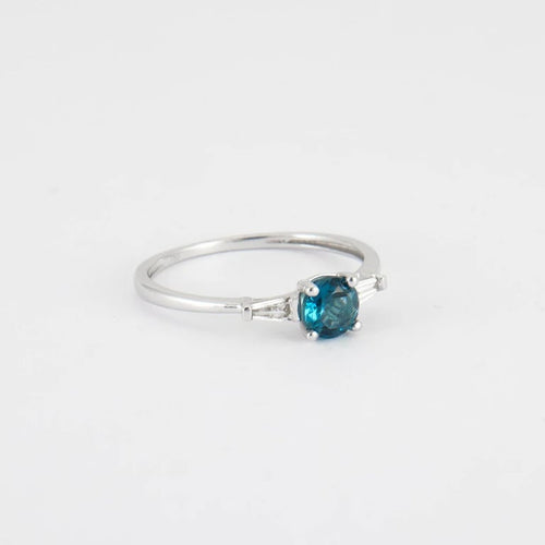 Bague 54 Bague solitaire en or blanc 18 carats avec topaze London Blue et diamants 58 Facettes