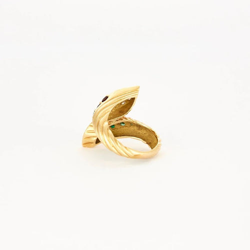 Bague 55 Bague Toi & Moi vintage en or jaune avec diamants, rubis et émeraudes 58 Facettes