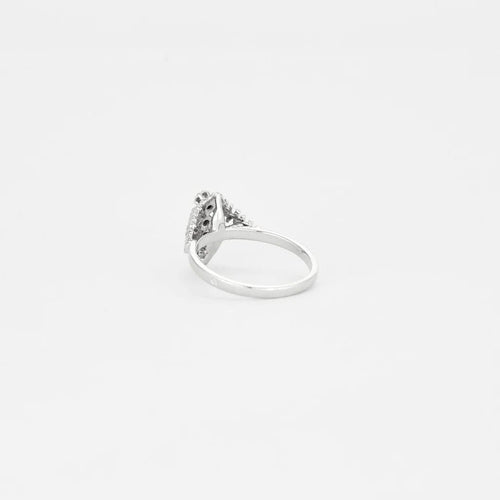 Bague 52 Bague ancienne en or blanc 18K sertie de 3 diamants 58 Facettes