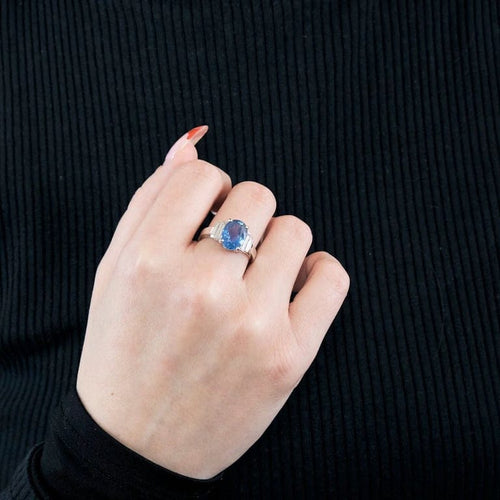 Bague 53.5 Bague saphir de Ceylan 5,08 ct et diamants baguette en platine 58 Facettes