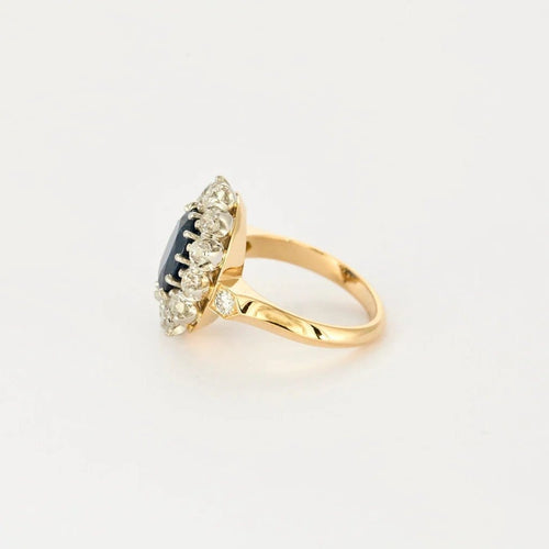 Bague 52 Bague pompadour saphir 3,33 carats et diamants en or jaune et platine 58 Facettes