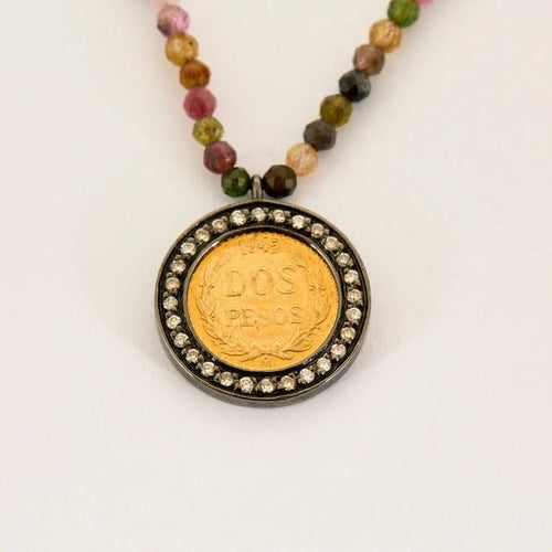 Collier Collier - Pendentif pièce 2 Pesos en or jaune et diamants 58 Facettes P41L10
