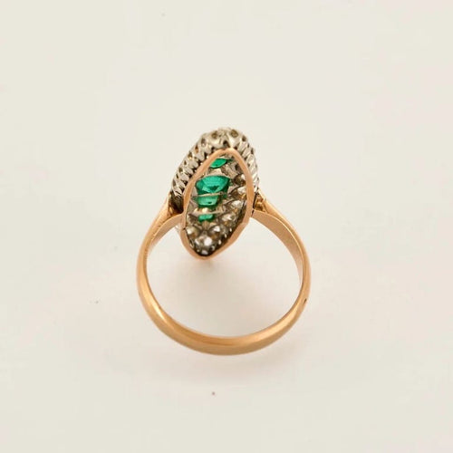 Bague 47.5 Bague marquise en or 18 carats avec diamants et émeraudes 58 Facettes P16L18