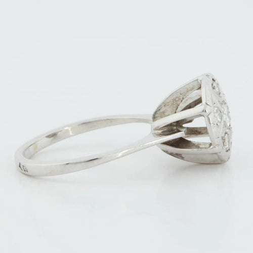 Bague 50 Bague en or blanc 18 carats sertie de diamants 58 Facettes REF 12106/16