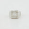 Bague 55 Chevalière en or blanc 18 carats sertie d’un diamant 0,30 ct 58 Facettes RÉF 8077/11