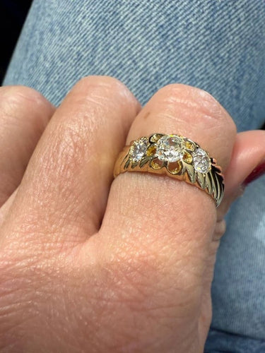 Bague 63 Bague vintage en or jaune 18 carats et diamants (1970) 58 Facettes 1.0000378/3