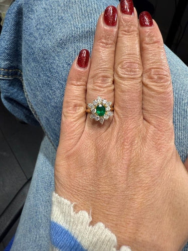 Bague 51 Bague marguerite en or jaune 18 carats, émeraude et diamants 58 Facettes 1.0000372/1