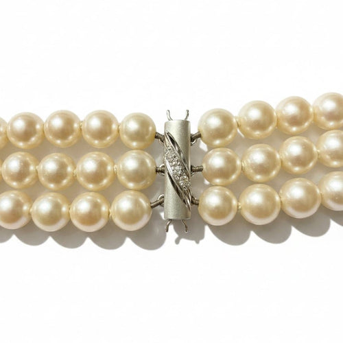 Collier Collier 3 rangs de perles de culture en or blanc 18 carats 58 Facettes 1.0000481/1