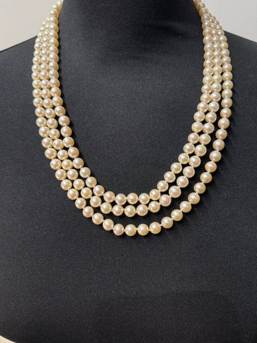 Collier Collier 3 rangs de perles de culture en or blanc 18 carats 58 Facettes 1.0000481/1