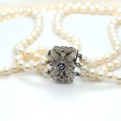 Collier Collier vintage 3 rangs de perles de culture, fermoir en or blanc 18 carats 58 Facettes 1.0000481/2