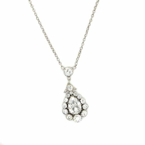Pendentif Pendentif en or blanc 18 carats avec diamants 58 Facettes 1.0000685/1