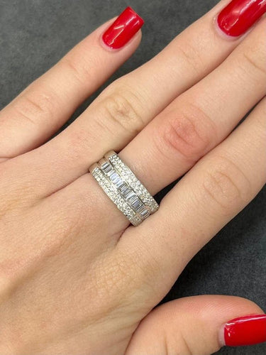 Bague 53 Bague alliance en or blanc 18K et diamants 1,60 ct 58 Facettes 16201