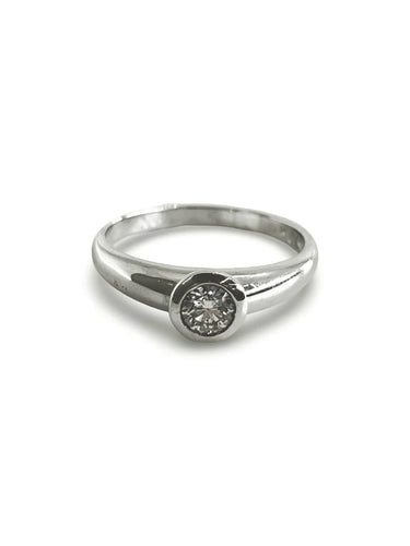 Bague 53 Bague solitaire en or blanc 18K et diamant 0,50 ct 58 Facettes 00006301