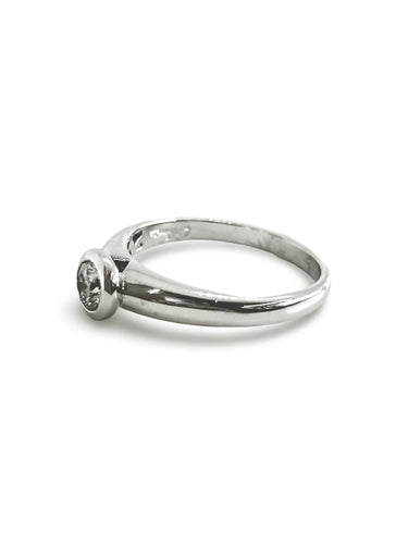 Bague 53 Bague solitaire en or blanc 18K et diamant 0,50 ct 58 Facettes 00006301