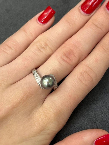 Bague 51 Bague en or blanc 18k avec perle de Tahiti et diamants 58 Facettes 00006201