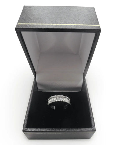Bague 52 Bague en or blanc 18K sertie de diamants 1 ct 58 Facettes 00033501