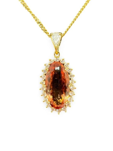 Pendentif Pendentif en or jaune 18K à topaze impériale et diamants 58 Facettes