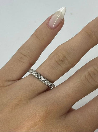 Bague 50 Alliance tour complet en or blanc 18K et diamants 0,23 ct 58 Facettes 00070701