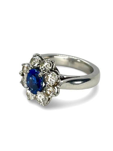 Bague 55 Bague marguerite en or blanc 18K, saphir 1,62 ct et diamants 1,30 ct 58 Facettes 00081701