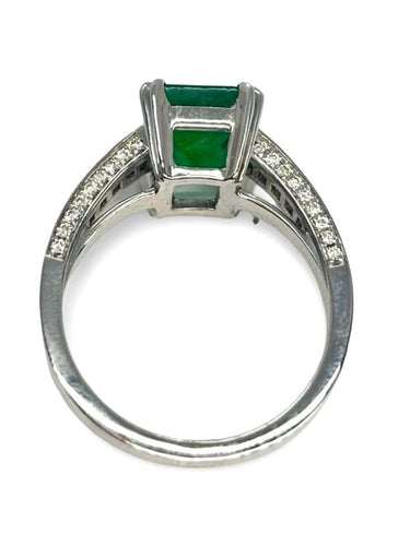 Bague 54.5 Bague en or blanc 18K avec émeraude 3 ct et diamants 0,48 ct 58 Facettes 1289