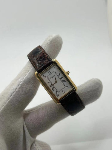 Montre Piaget Tank Allongée - Montre en or jaune 18K réf. 9228 58 Facettes