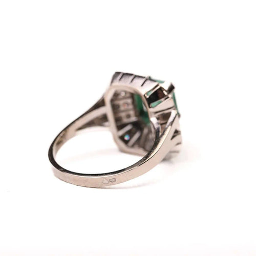 Bague 53 Bague style Art déco en or blanc et platine, émeraude colombienne et diamants 58 Facettes LMB-325