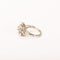 Bague 54 Bague fleur ciselée en or gris 18K et diamants 58 Facettes